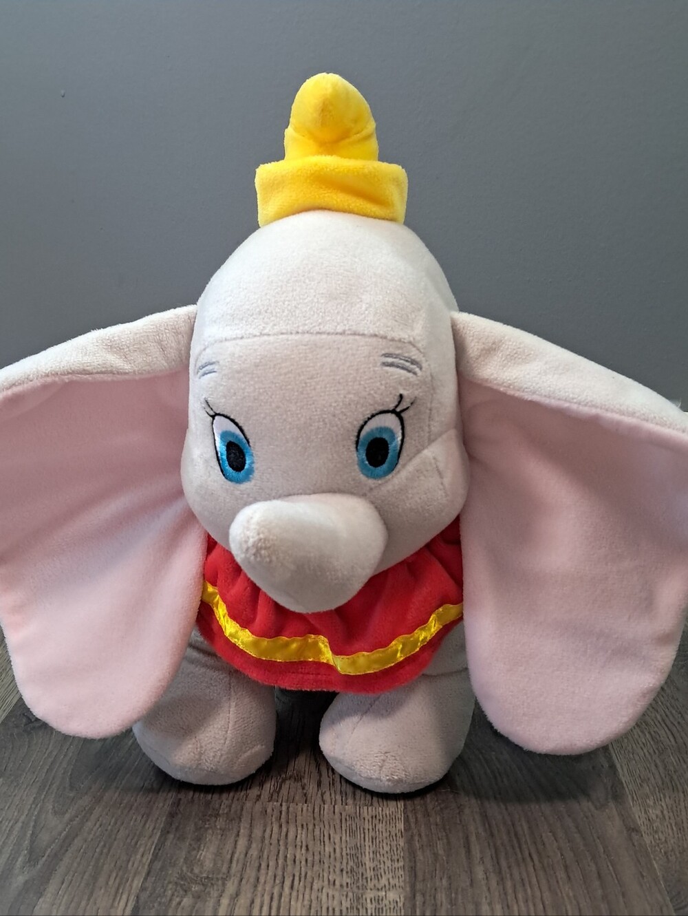 Disney Kohls Dumbo Plush Stuffed Animal Toy Elephant